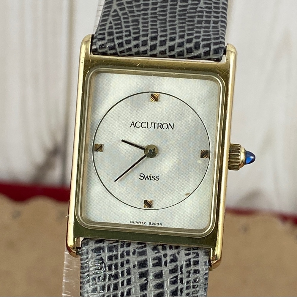 Vintage ACCUTRON Bulova P2 Swiss Watch